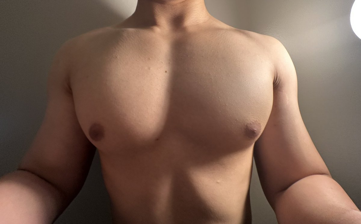 CollegeTwunk tweet media