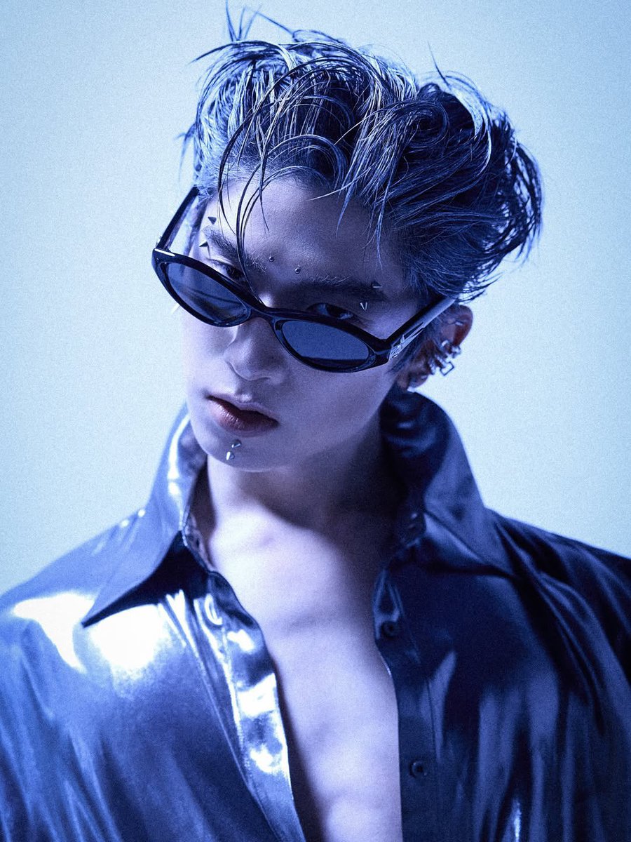 EverydaynewsTH's tweet image. หนุ่มตี๋อินเตอร์ โซจึ้ง ”โทมัส ธีร์ทัศน์”@tthomastc กับลุคสุดล้ำ แว่นดีไซน์สุดเก๋จาก Gentle Monster คอลเลกชั่นใหม่ “BOLD Collection 2025”  ✨🔥

#GENTLEMONSTER
#GENTLEMONSTER_BOLDCOLLECTION
#GENTLEMONSTER2025
#tthomastc
#EVERYDAYth