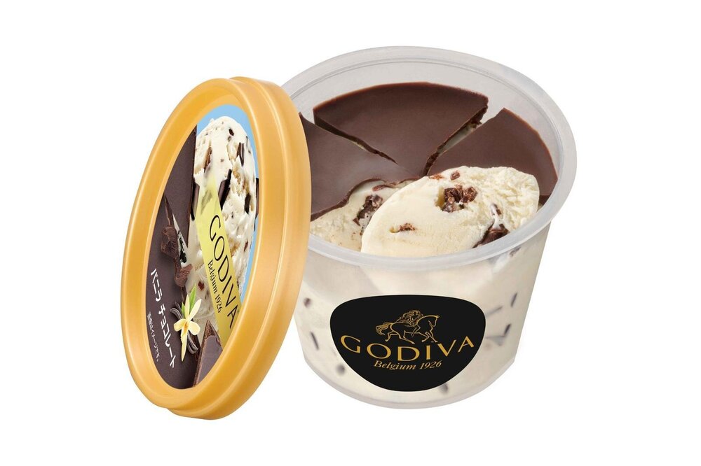 ゴディバの新作「バニラ チョコレート」‟パリッと”割れるチョコレート×濃厚リッチなバニラアイス - fashion-press.net/news/138007