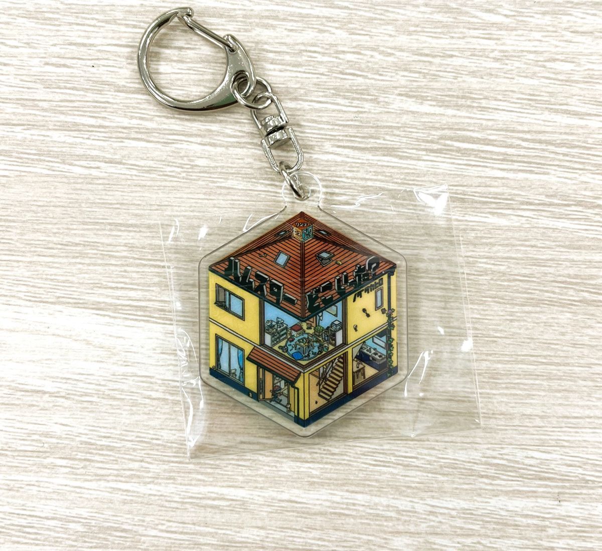 RUKURUKU/藤の花と天空の城と親子オオカミ　オルゴナイトキーホルダー RUKURUKU/藤の花と天空の城と親子オオカミ オルゴナイトキーホルダー