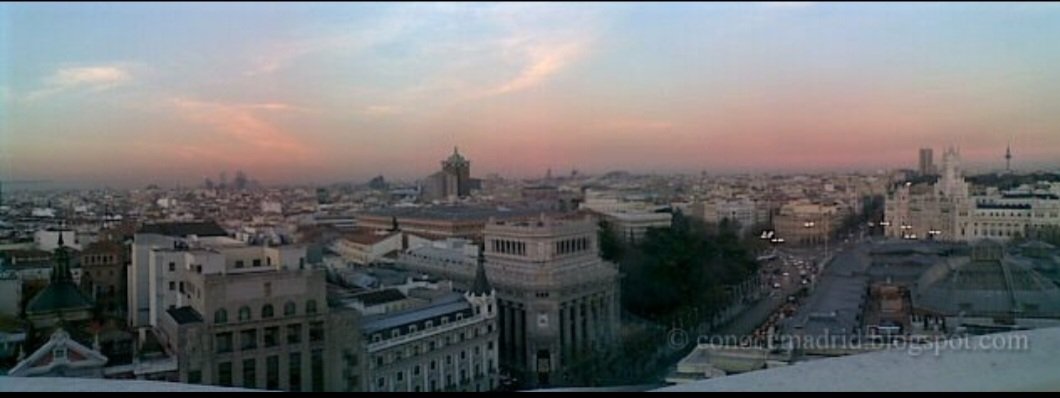 Panorámica de Madrid. 
Vista tomada desde la terraza del Círculo de Bellas Artes.
Calle Alcalá, 42
 #Madrid #España
<a href="/cbamadrid/">Círculo de Bellas Artes - Casa Europa</a> 
<a href="/lomejordemadrid/">Lo MEJOR de MADRID</a>