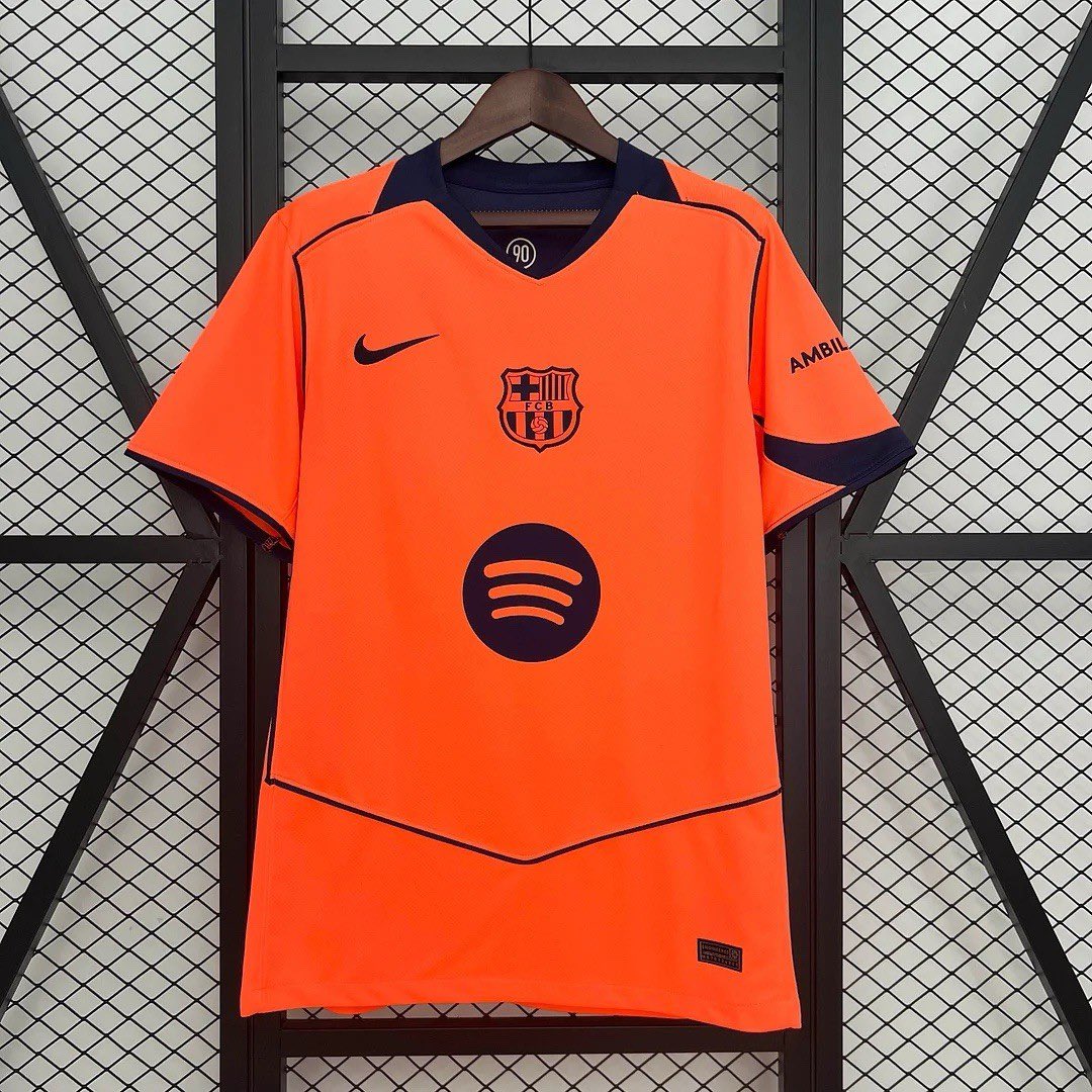 CuleKingdom's tweet photo. Barรงaโs 2025/26 third kit in orangeโfire or flop? Looks like weโre channeling Halloween early ๐ Rate 1-10! #BarcaKit #FCBarcelona https://t.co/HmUHlUJHY8