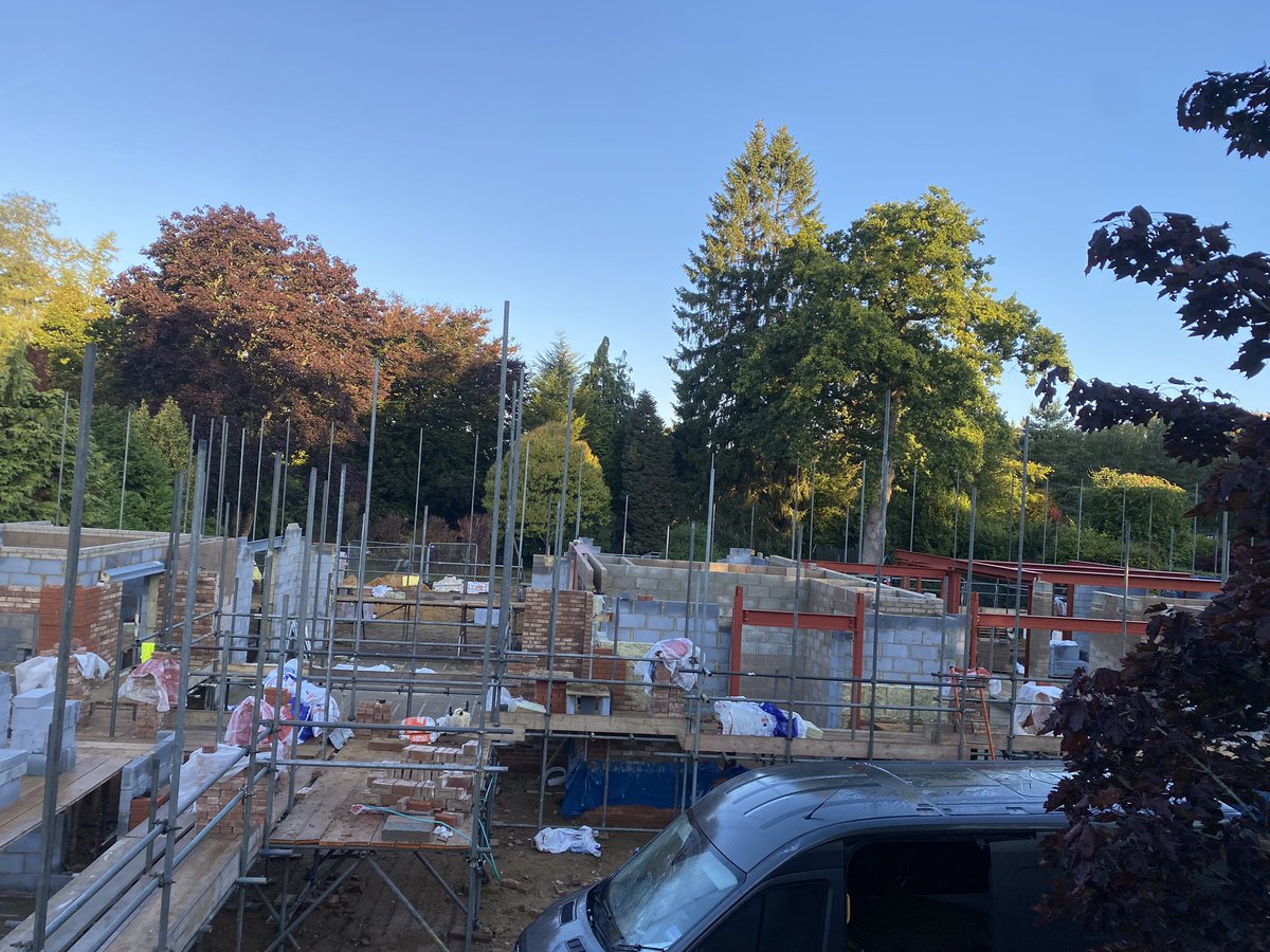 1st lift erected all way around new site! <a href="/dmsscaff/">DMS Scaffolding</a> #dmsscaffolding