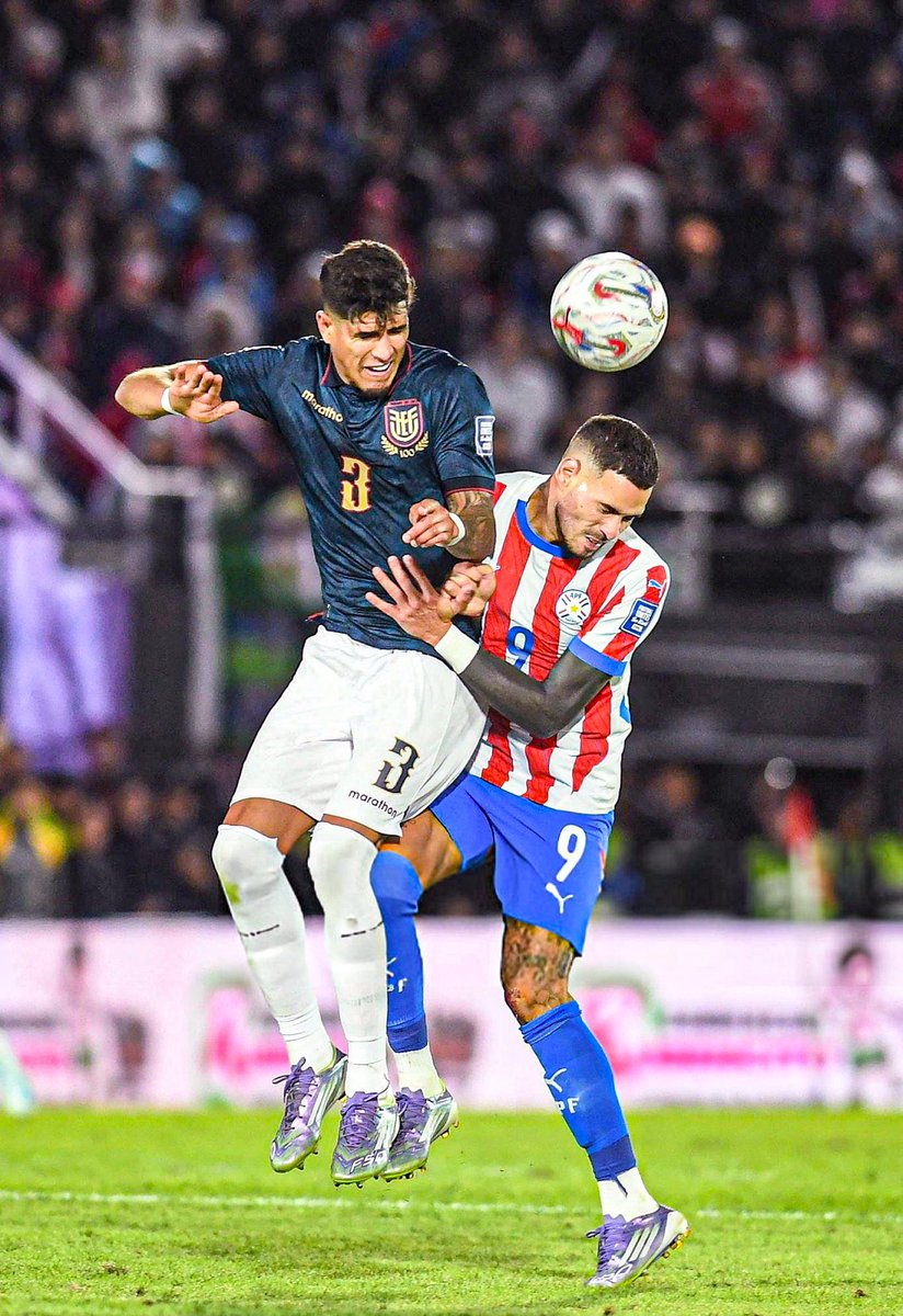 now_arsenaI's tweet image. Arsenal’s new centre-back, Peiro Hincapie in action for Ecuador against Paraguay last night.