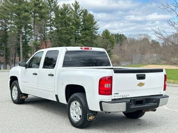FindItMarket's tweet photo. Online Shopping - Find Great Deals 
New &amp; Pre-owned Vehicles &amp; Parts
• cars &amp; suv
• pickups
▪︎ vans
• work trucks 
• motorcycles 
• auto parts 
• tires &amp; wheels
Budget-friendly Listings
Personal &amp; Dealers 
FIND IT MARKET https://t.co/1zrlbLuF4k