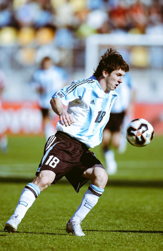 wetalksoccerr's tweet photo. Thankyou God Of Football. Thankyou Lionel Messi for blessing us with your grace, humility and character. Thankyou for not giving up. Thankyou for making us believe that Magic exists. Thankyou for giving us hope that love exists. Thankyou for telling us, comebacks are real. 🥺🐐❤️ https://t.co/w2MaYES6uL