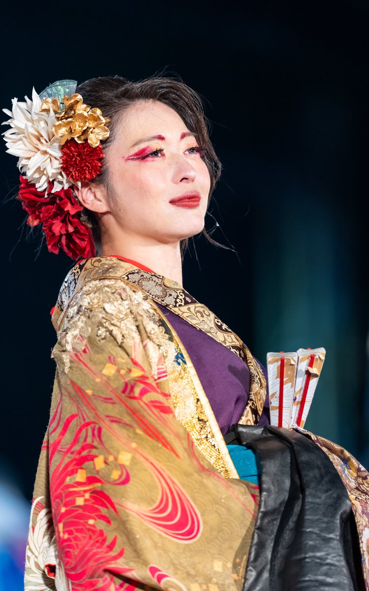 Shibainu_634's tweet photo. .
にっぽんど真ん中祭り 2025

kagura  大賞演舞🏆

ステージに出てきた彼女をカメラで覗いて
こちらもこらえられなかった

おめでとう㊗ ありがとう😭

#kagura 
#どまつり https://t.co/9NQHTtSRrY