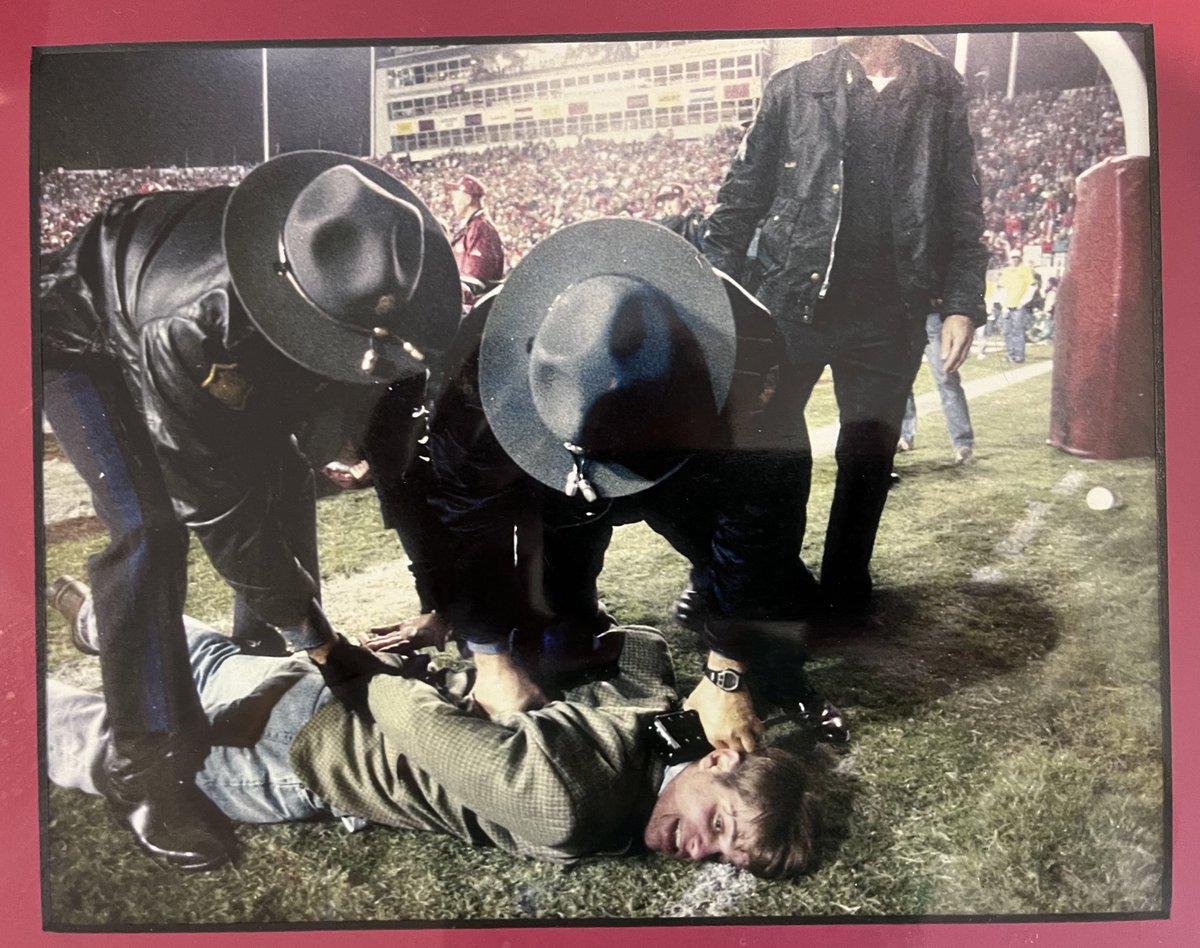 themowingmen's tweet photo. @RazorbackFB Freshman year...Arkansas 30 Auburn 28 Me Busted #GoHogsGo https://t.co/3I0wsXQtx6