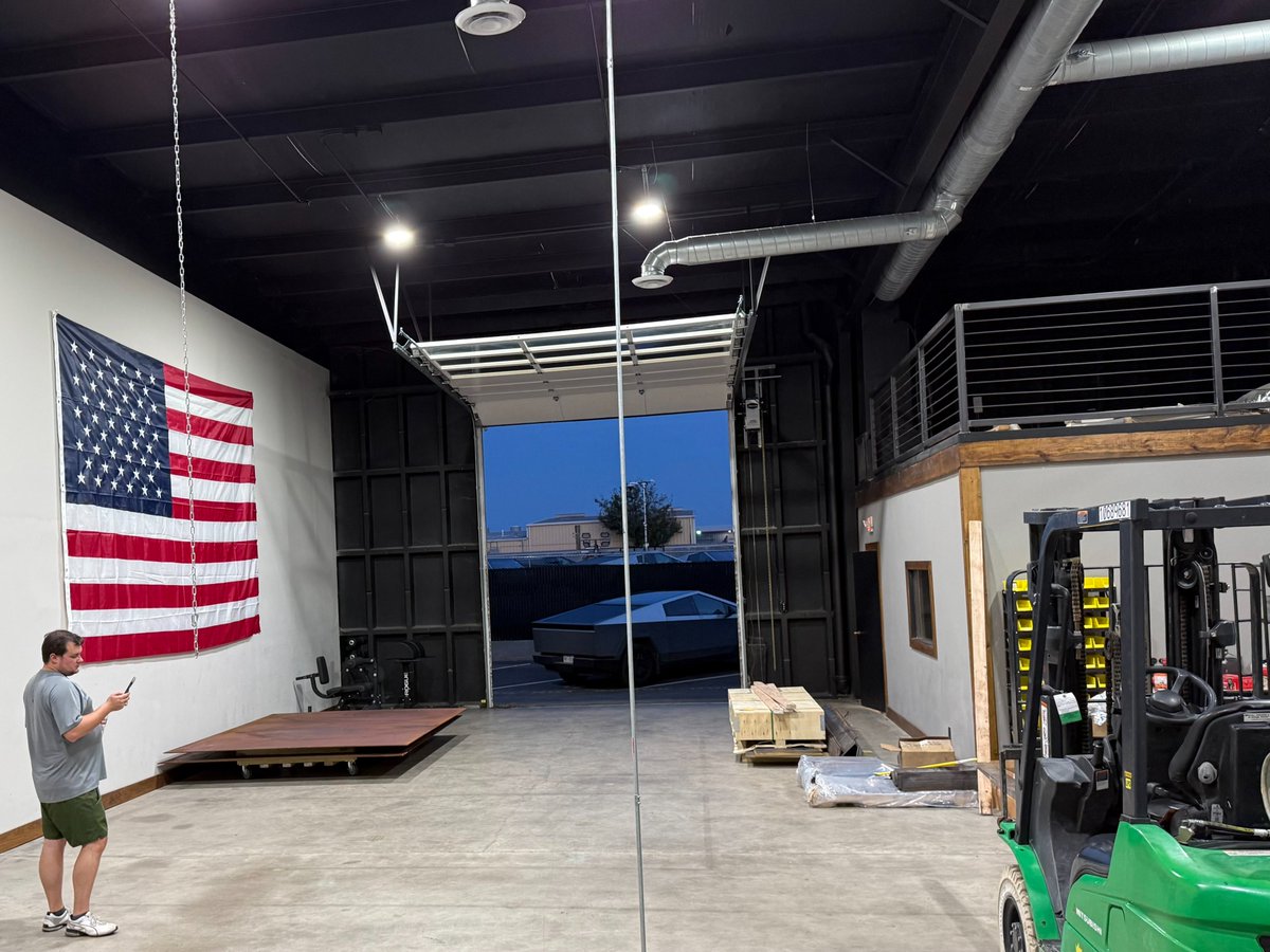 Dustin Walper tweet media