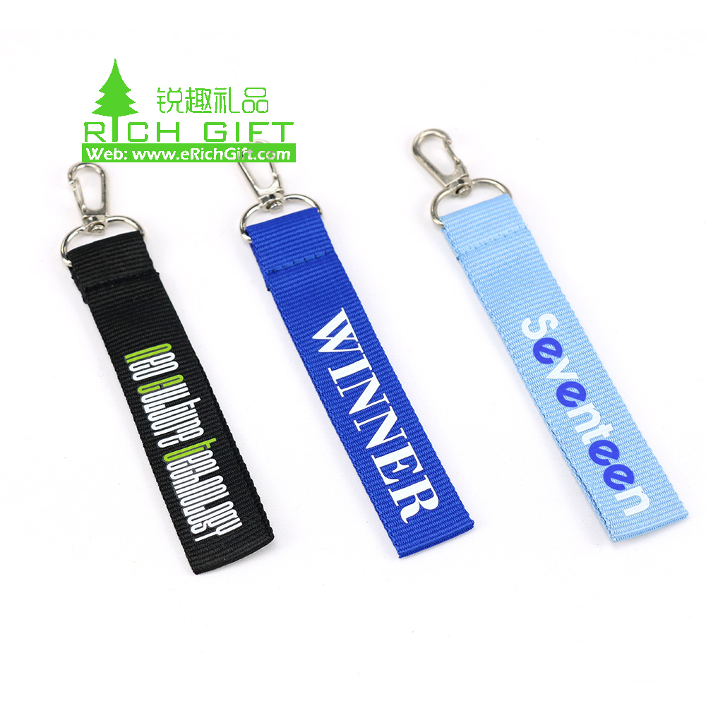 erichgift_pins's tweet image. Our premium custom lanyards are made from durable satin material and feature high-definition printing with fade-resistant technology for long-lasting use! Perfect for credential holders, badge cords, event decorations, and more!

#CustomLanyards #IDLanyards #SchoolLanyards