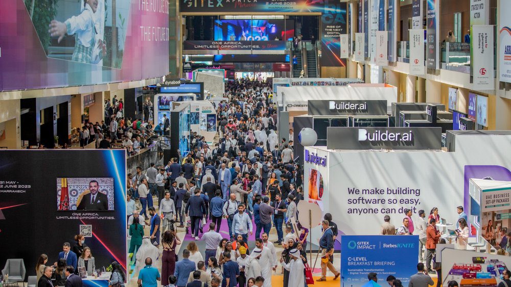 #دبي… عاصمة المستقبل تستضيف #جيتكس_جلوبال_2025

من 13 إلى 17 أكتوبر… 
تستضيف #دبي النسخة الـ45 من #جيتكس_جلوبال 2025، الحدث الأبرز عالميًا في التقنية والابتكار والتحول الرقمي، بمشاركة عمالقة التكنولوجيا ورواد المستقبل.

موعد جديد يرسخ مكانة #الإمارات كـ مركز عالمي لصناعة الغد.