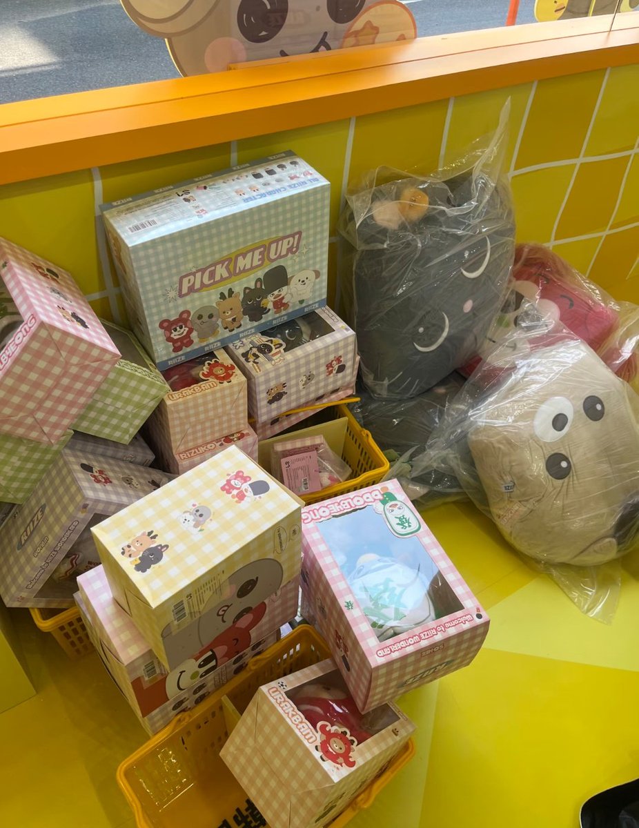 🎸⋆⭒˚｡⋆ RIIZE WONDERLAND POPUP

Thread
#라이즈 #쇼타로 #은석 #성찬 #원빈 #소희 #앤톤