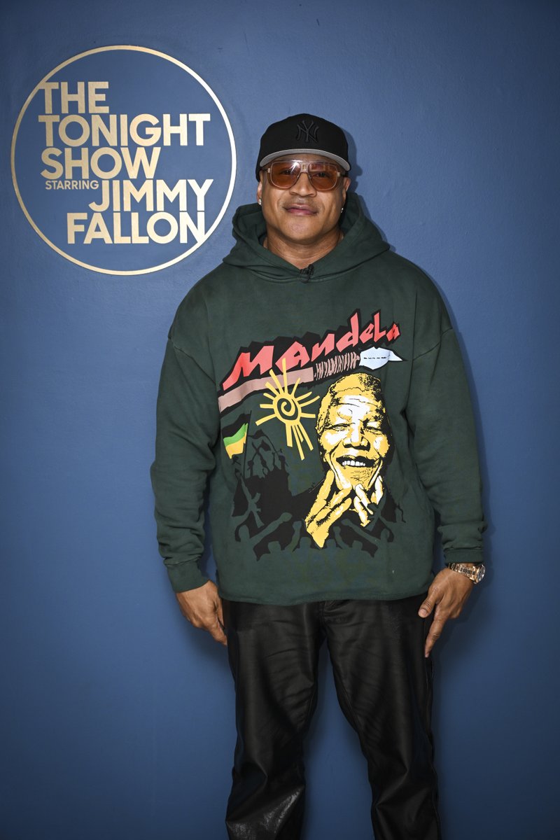 FallonTonight's tweet image. .@llcoolj is here to talk the @MTV @vmas tonight! #FallonTonight #VMAs