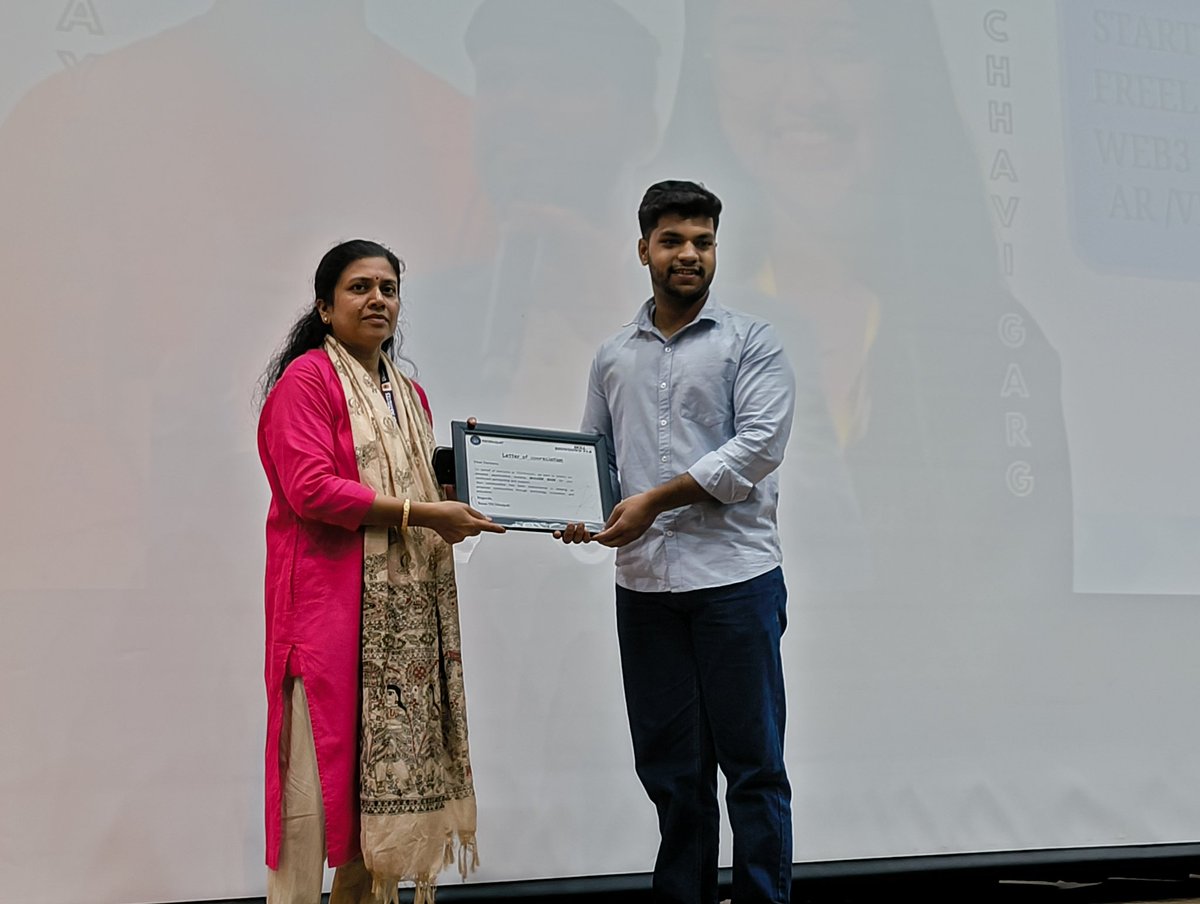 theakhileshwar's tweet image. 🎉 Honored to be part of #SkillShowdown v1.0 as a Community Partner with @theBuilder_base 🚀
Grateful to @TECH_help4U for the recognition &amp;amp; appreciation 🙌

Building communities through tech, innovation &amp;amp; collaboration 💡✨

#BuilderBase #StudentCommunity #TechEvents #OISTBhopal
