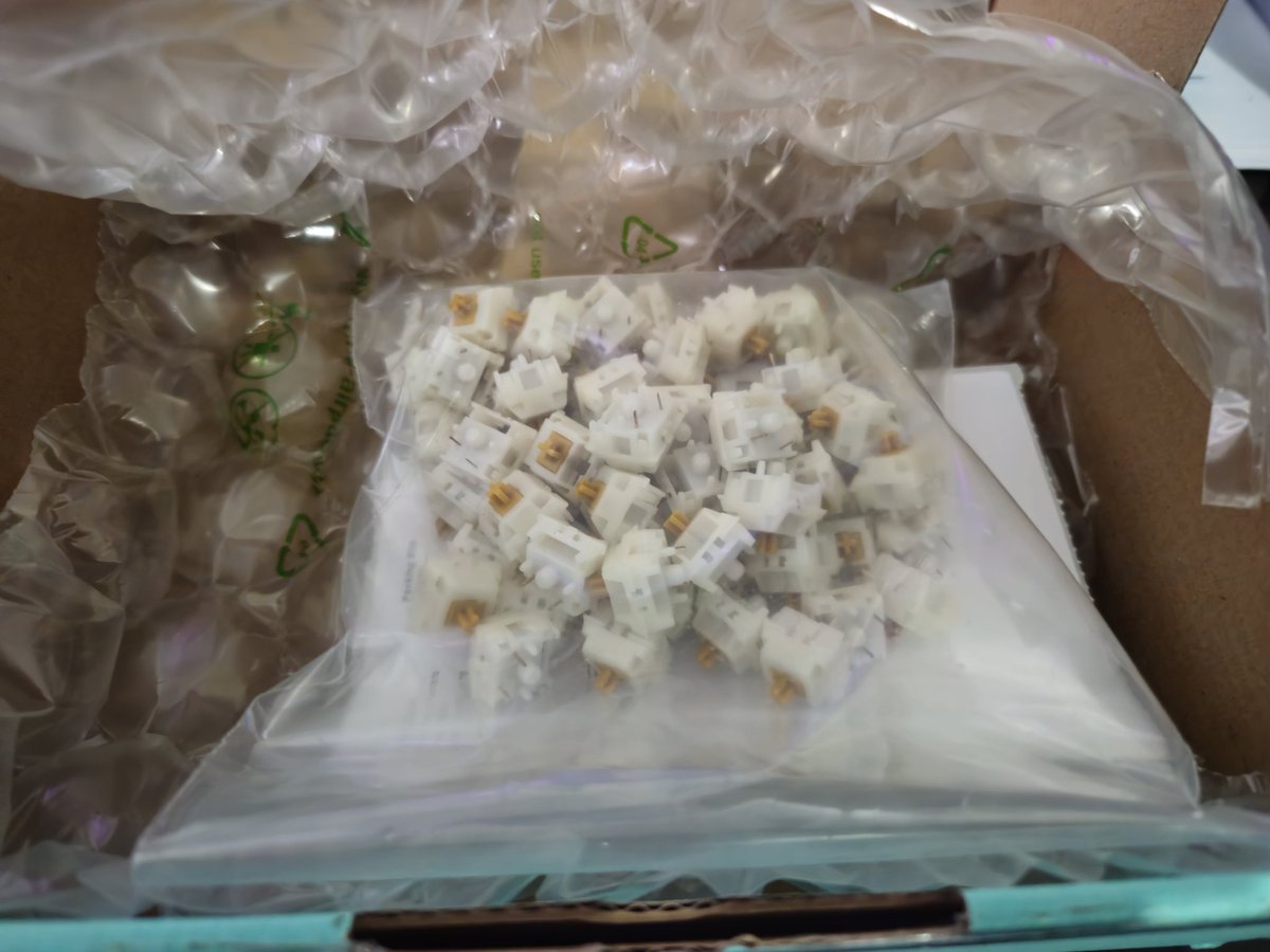 Accelsharp's tweet image. Time to begin the build!