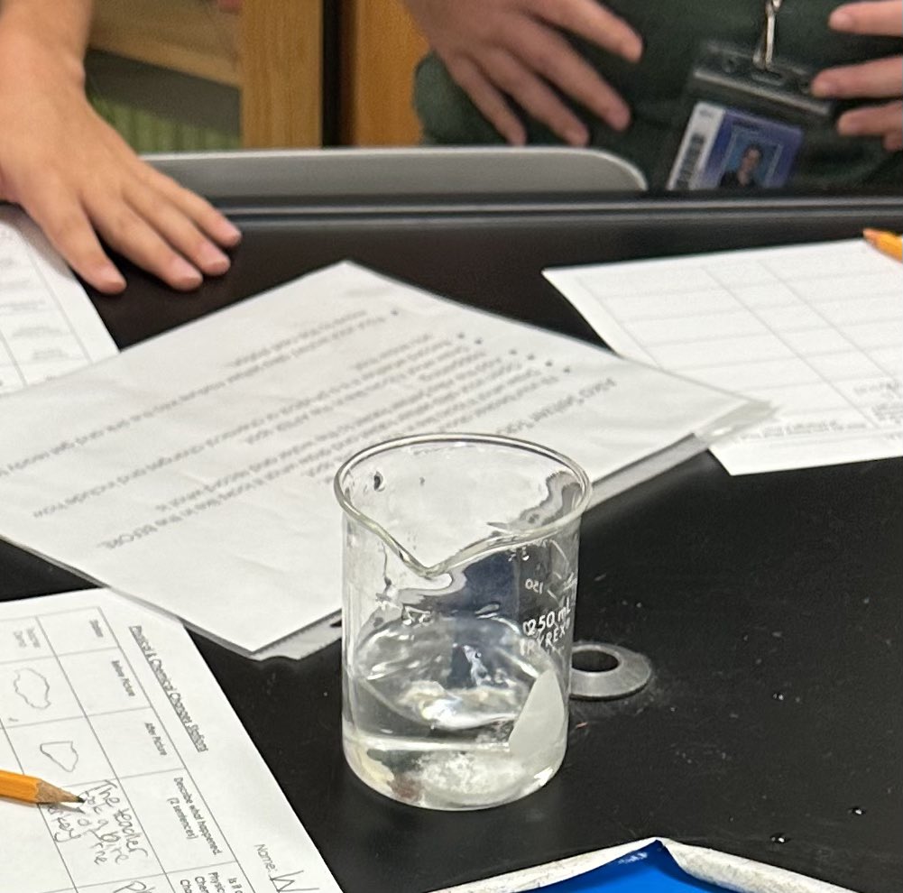 ✨8th graders battled it out in our Counting Atoms Wizard War Tournament 🧙⚡ while 7th graders explored the mysteries of physical vs. chemical changes 🔥💧. Science magic is everywhere! 🔬✨ #ScienceInAction #risddreambig <a href="/ParkhillJH/">Parkhill Junior High</a>