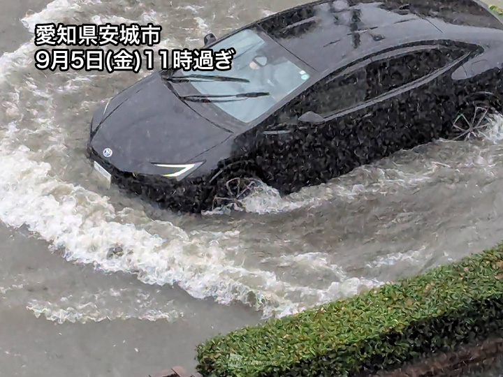 愛知〜静岡 大規模冠水に警戒＞ 台風15号(ペイパー)は紀伊半島を通過中