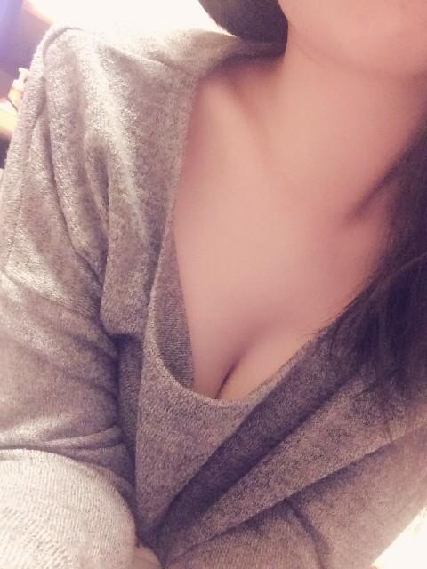 こんなにエロい娘多いサイト初めて見たw ⇒ bit.ly/3fIkLwE 機能すっごい充実してるのに無料体験あるし、 女子大生からギャルまで、可愛い子ばっかりで焦る♡