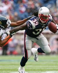 TyJohnson28's tweet photo. @JustinHerzig Laurence Maroney https://t.co/nFSRkFV97O