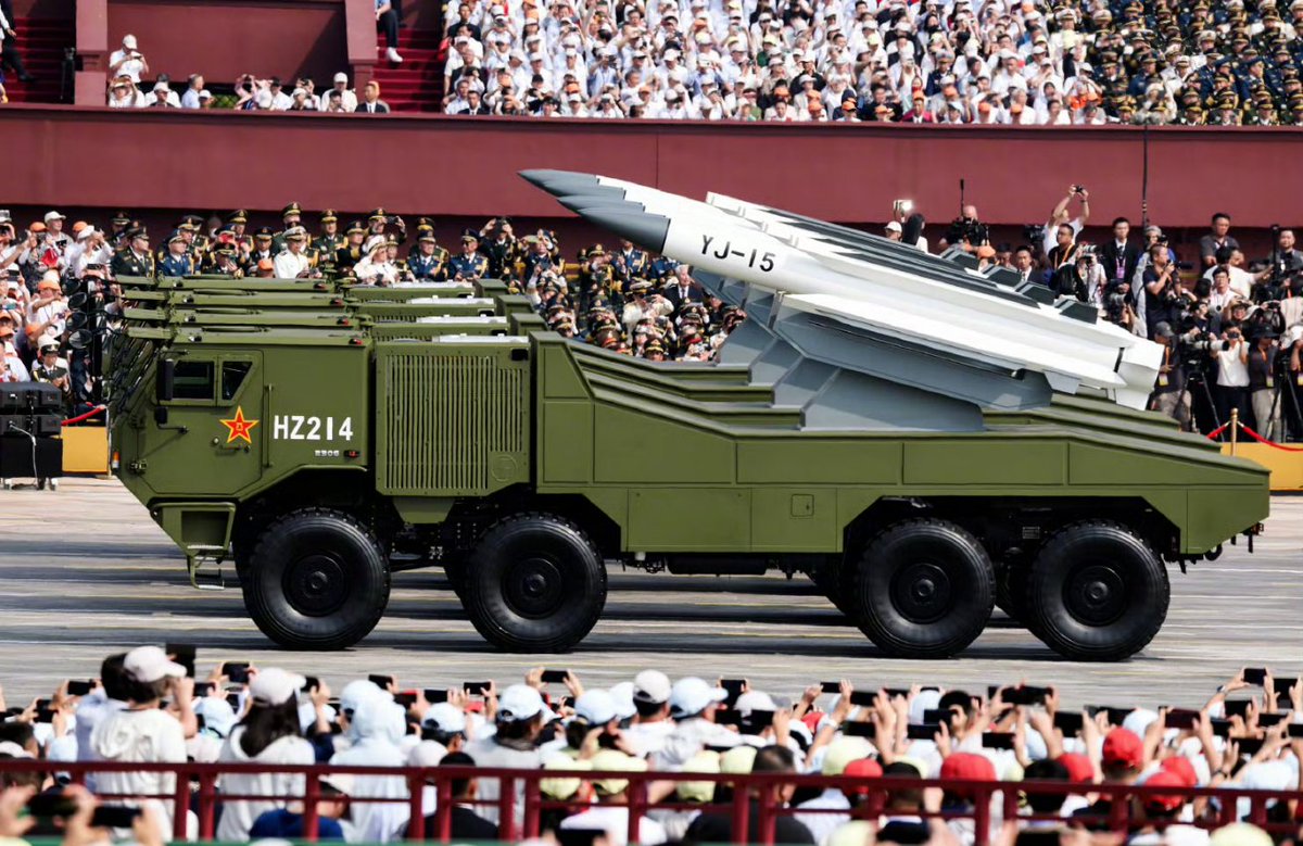 nuannua19142430's tweet photo. 来看亿点点震撼！
中国排面一看一个哇塞🇨🇳
#DF5C 
#df61 
#九三胜利日大阅兵 https://t.co/mMS1I4pHkJ
