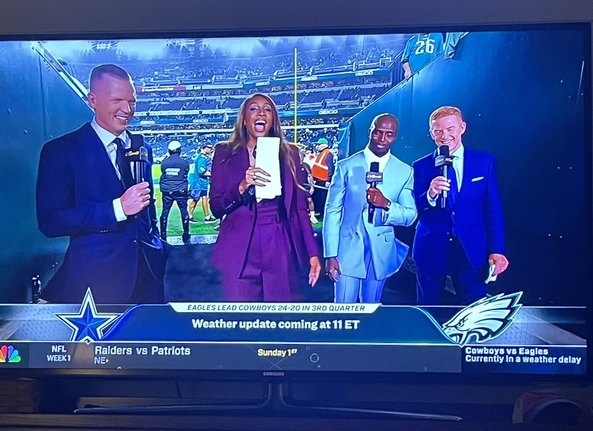 This is the only front four who could stop Jalen Hurts tonight ffs.  
#DallasCowboys #PhiladelphiaEagles