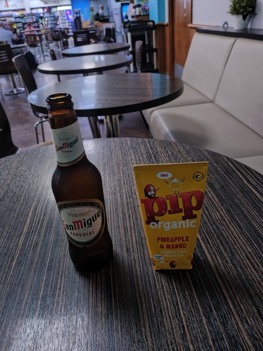 Airport 🍻😎☀️menorca