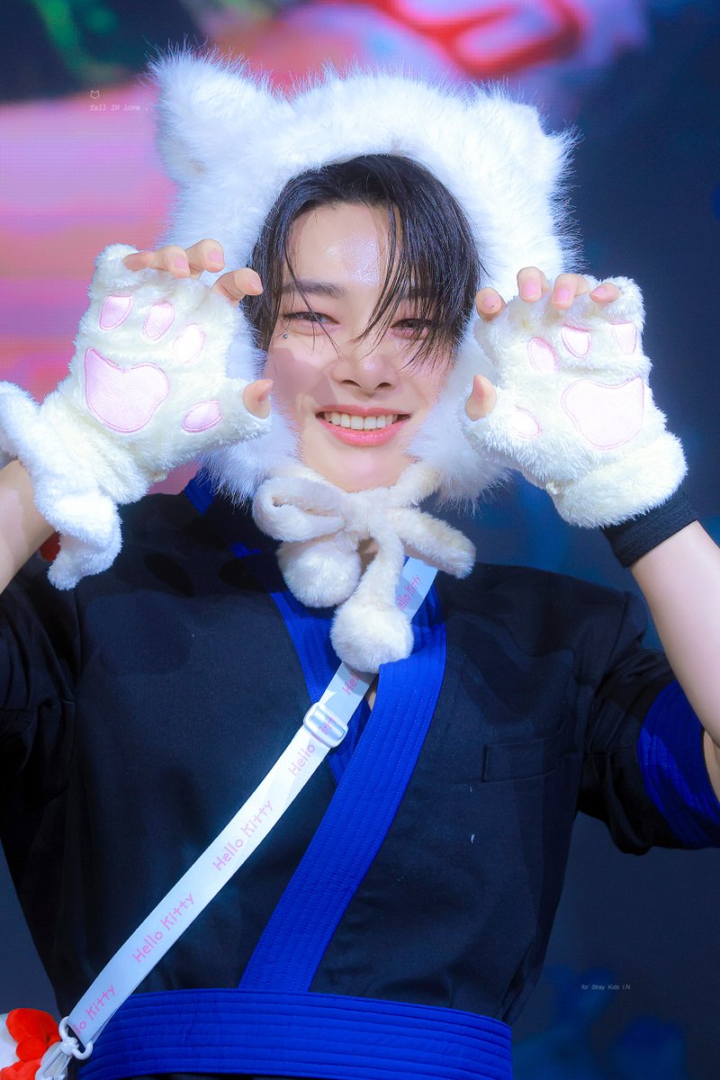 fallinlove_0208's tweet photo. 250831 #I_N #아이엔 #양정인 #아기빵 #StrayKids #스트레이키즈
🦊💕 https://t.co/imZ94QQekC