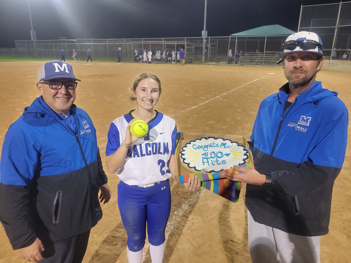 Katie Tiedeman tweet media