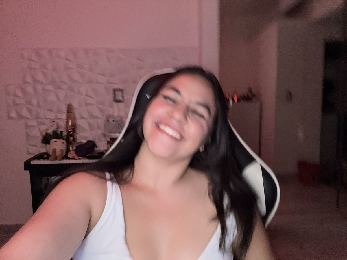 DOS AÑITOS EN TWITCH🥳💖⭐️

Twitch.tv/estrellagarcian