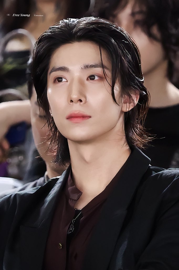 250904 HQ

THE STAR🖤

#SF9 #에스에프나인 #휘영 #HWIYOUNG #フィヨン <a href="/0_rbsl/">김영균</a>