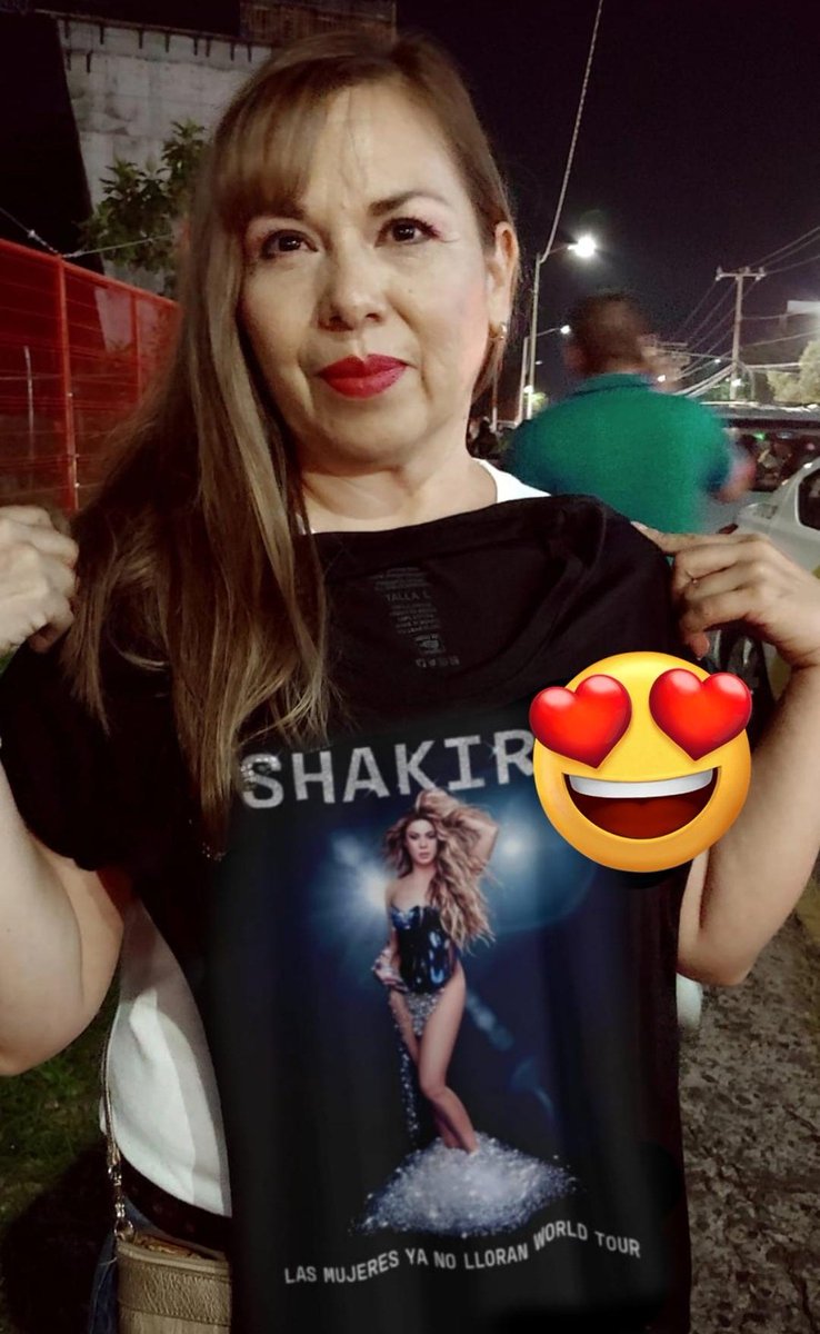 LUCIAMALDO1808's tweet photo. @EstadioAKRON @shakira Me gustaría mucho poder asistir, me gusta mucho Shakira  y no tuve la oportunidad de ir en las fechas pasadas, me haría mucha ilusión poder verla en vivo❤️ Las mujeres ya no lloran las mujeres facturan #ShakiraEnEstadioAkron https://t.co/qeN1bePIch