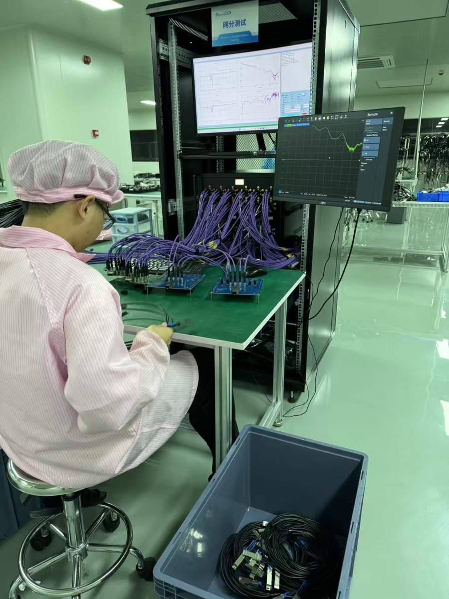 Fibrecross_Ltd's tweet photo. From factory to rack, every DAC cable is built for reliability.

📌 Product details: https://t.co/n8hg9rqeKP

✅ Signal integrity testing
✅ Strict compatibility certification
✅ Fast delivery
Not just cables—your trusted B2B partner.
#DataCenter #Networking #DAC https://t.co/XsV5PnKcvI