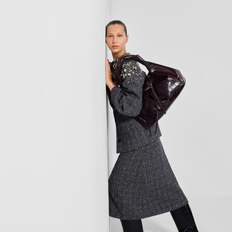 FENDI フェイクニュース ジップパファージャケット マルチカラー FENDI (フェンディ) PIUMINO PRINT FAKE NEWS PUFFER JACKET