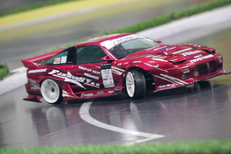 昨日はナックル3時間アタック(๑•̀ㅂ•́)و✧
前からフロントが引っかかるような症状があったんだけど、そのせいでとばした後が失敗率高い〜😭
でも改善策があるみたいなので、次走る時試してみます🧐

 #ラジコン
 #ラジドリ
 #ドリラジ
 #ナックルサーキット