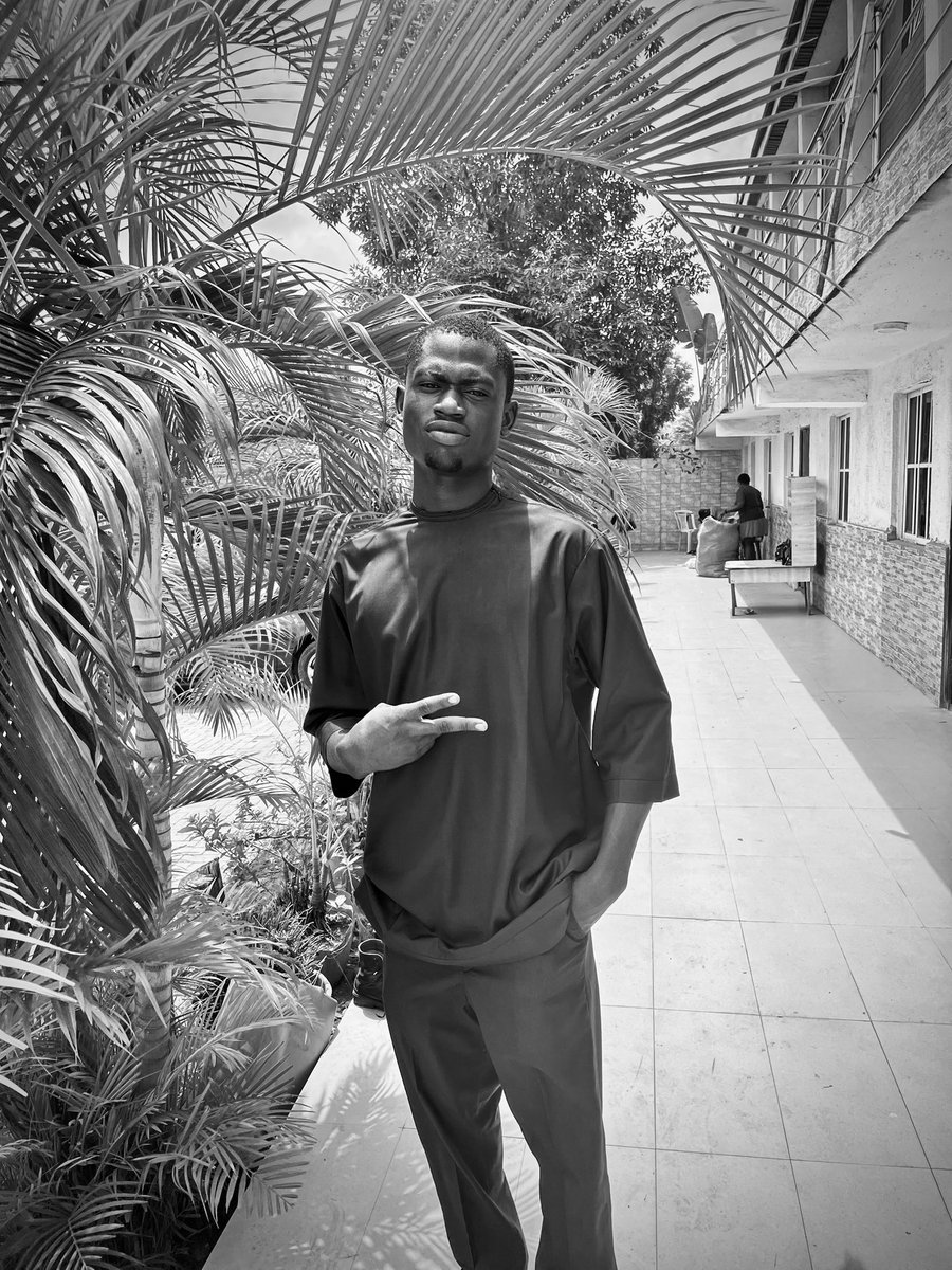 Sime òn tweet media