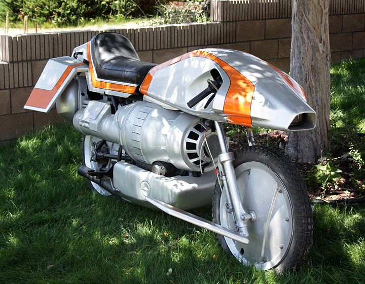 JG41187's tweet photo. As a kid of the late 70s early 80s I gotta say a big thank you to @JamesGunn for the Peacecycle! Can't wait to see it in action!
#Peacemaker #CaptainAmerica #BattlestarGalactica #StreetHawk https://t.co/yFZpMYWTWd