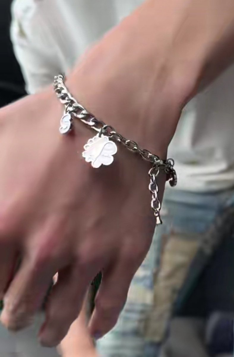 sunteroid's tweet image. I need this, kira2 tax nya brp ya 😭