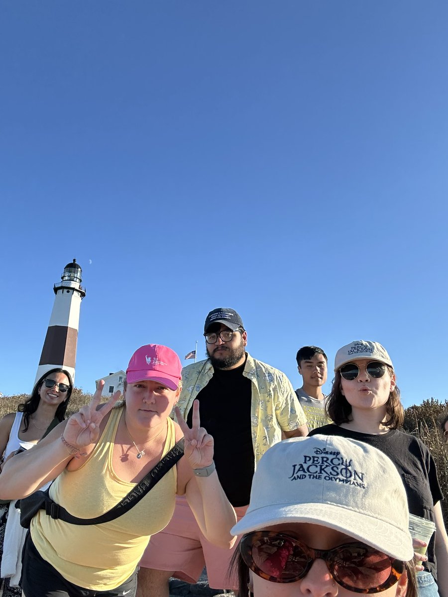 Montauk was so pretty, does anyone wanna go in together for a cabin near the septic tank