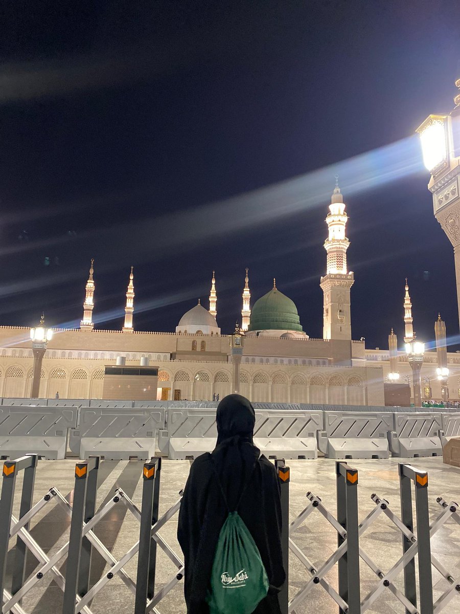 kinnnaaa7's tweet photo. Salam Maulidur Rasul 🤍
Rinduuunyaaa~~~ https://t.co/peY5MP9e9y