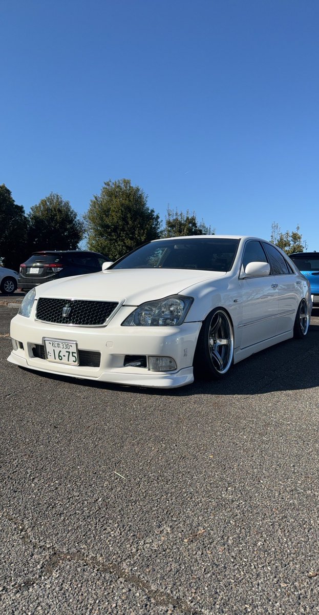 kcro_jzx18's tweet image. 最近のAIってすげ〜
ただもう少しシャコタンにしてくれませんかね