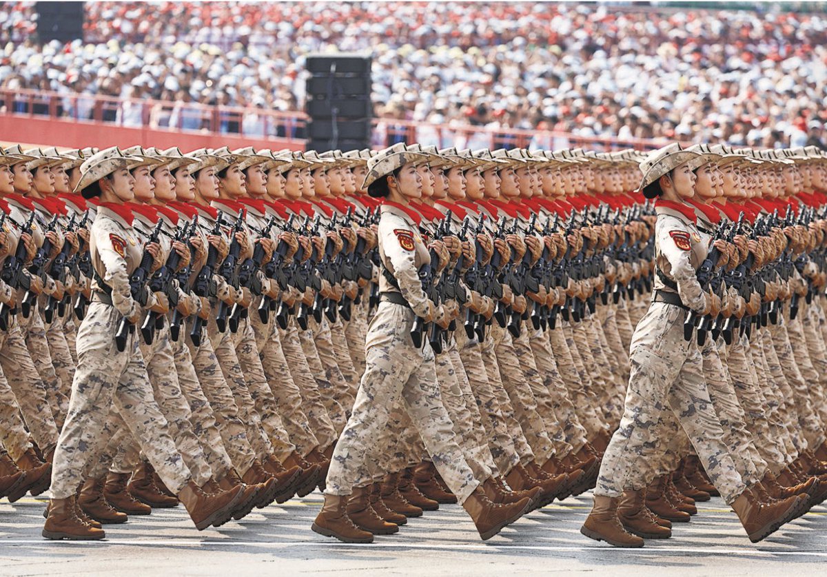 KokoRadar's tweet image. 🇨🇳📸 STRIKING SHOT | Reuters captured this photo
during Beijing’s grand MILITARY parade.

Appears both SUBLIME and ALARMING.