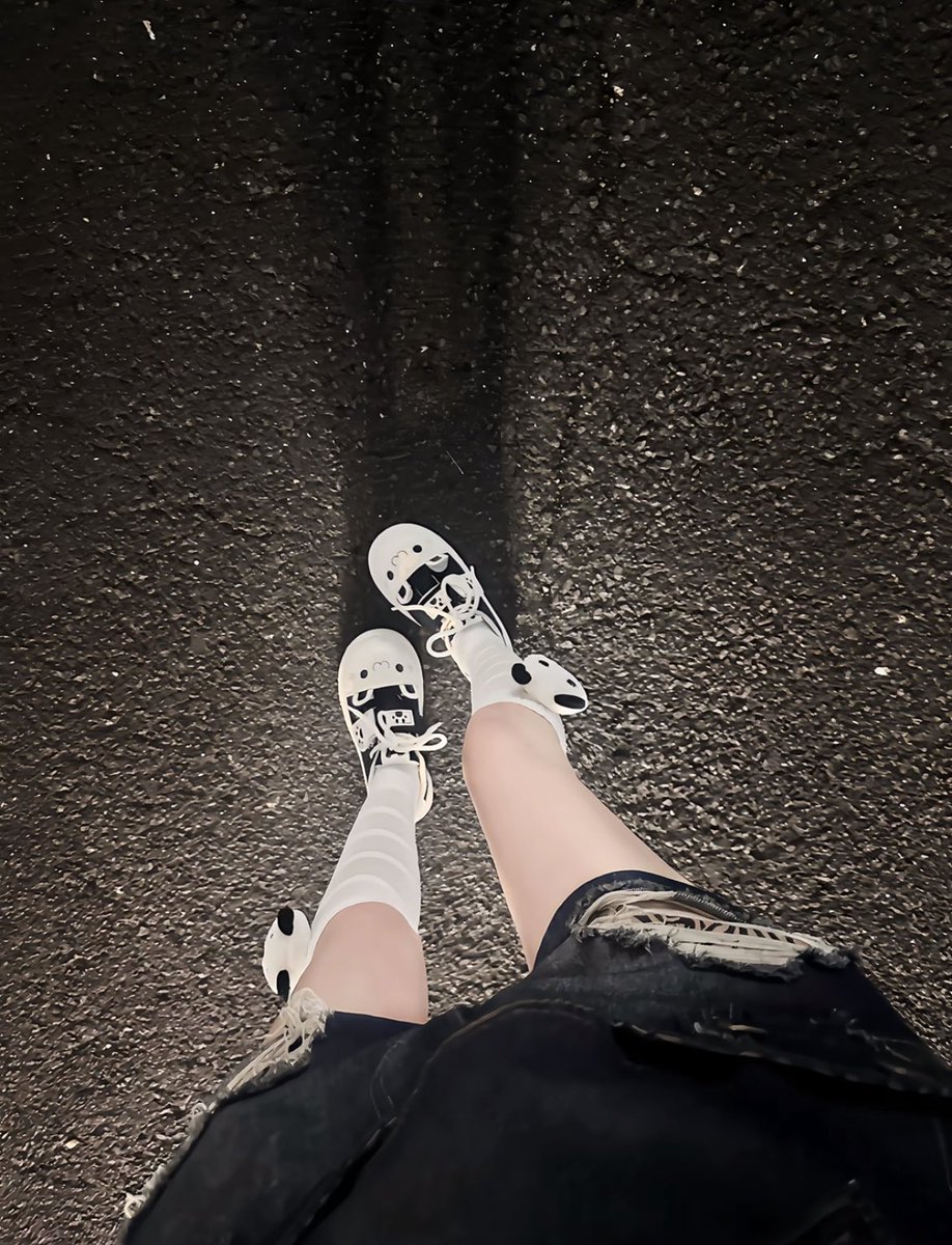 我的年龄对你来说确实小了点  话多了点  幼稚是我克服不了的   但我会尽快成熟一点不那么烦人 #天津