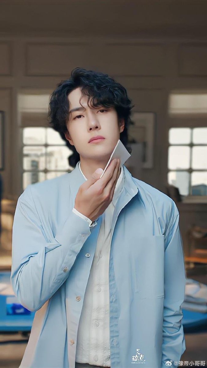 อมกมือใหญ่กว่าหน้าอีก เอาไว้ตีหม่าม๋าที่พูดไม่รู้เรื่อง