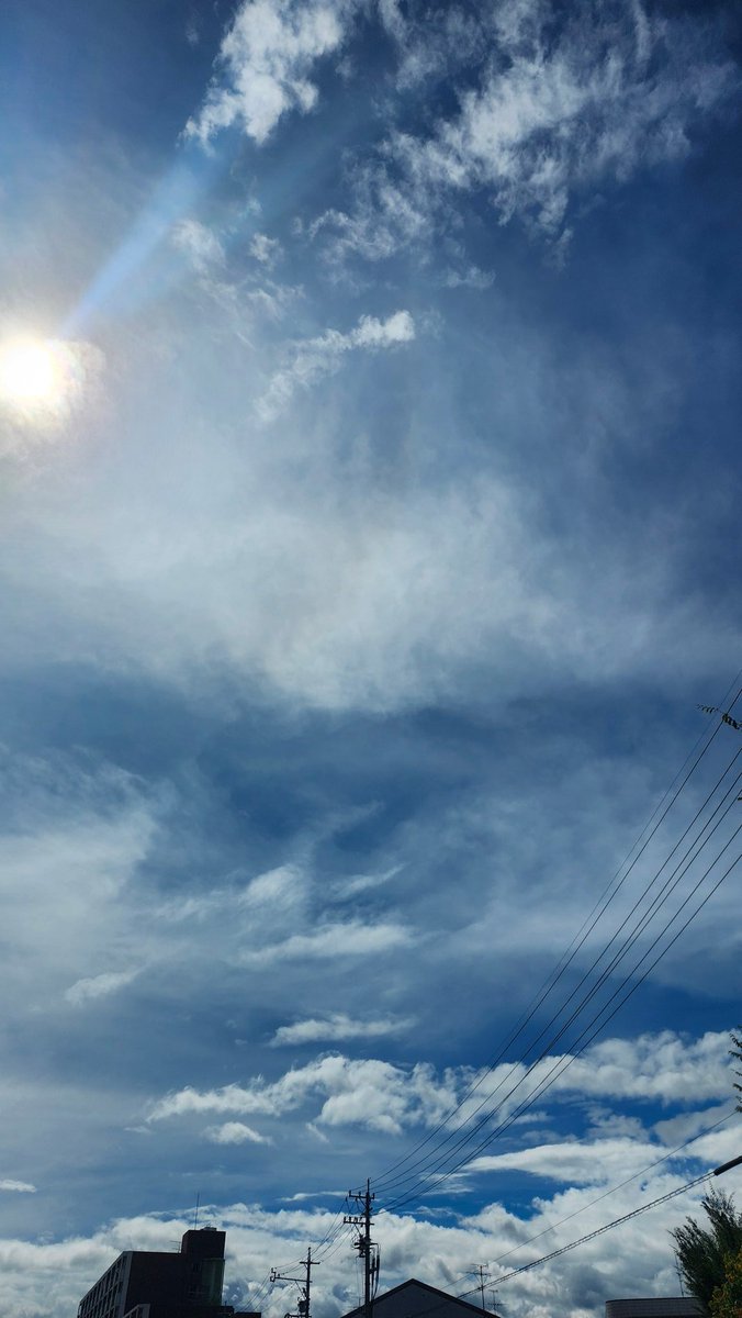 台風どこ行った