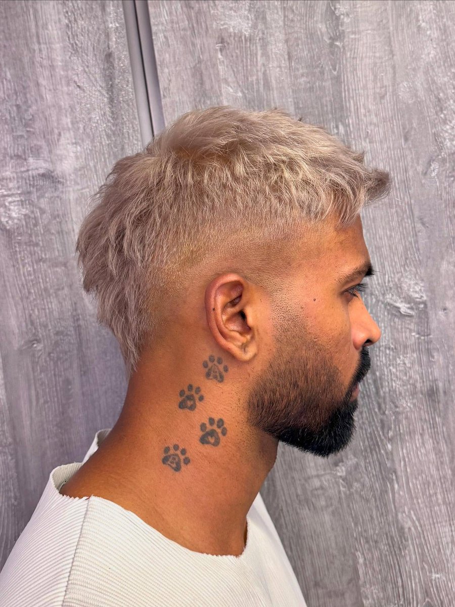 Tik tok is back 😭