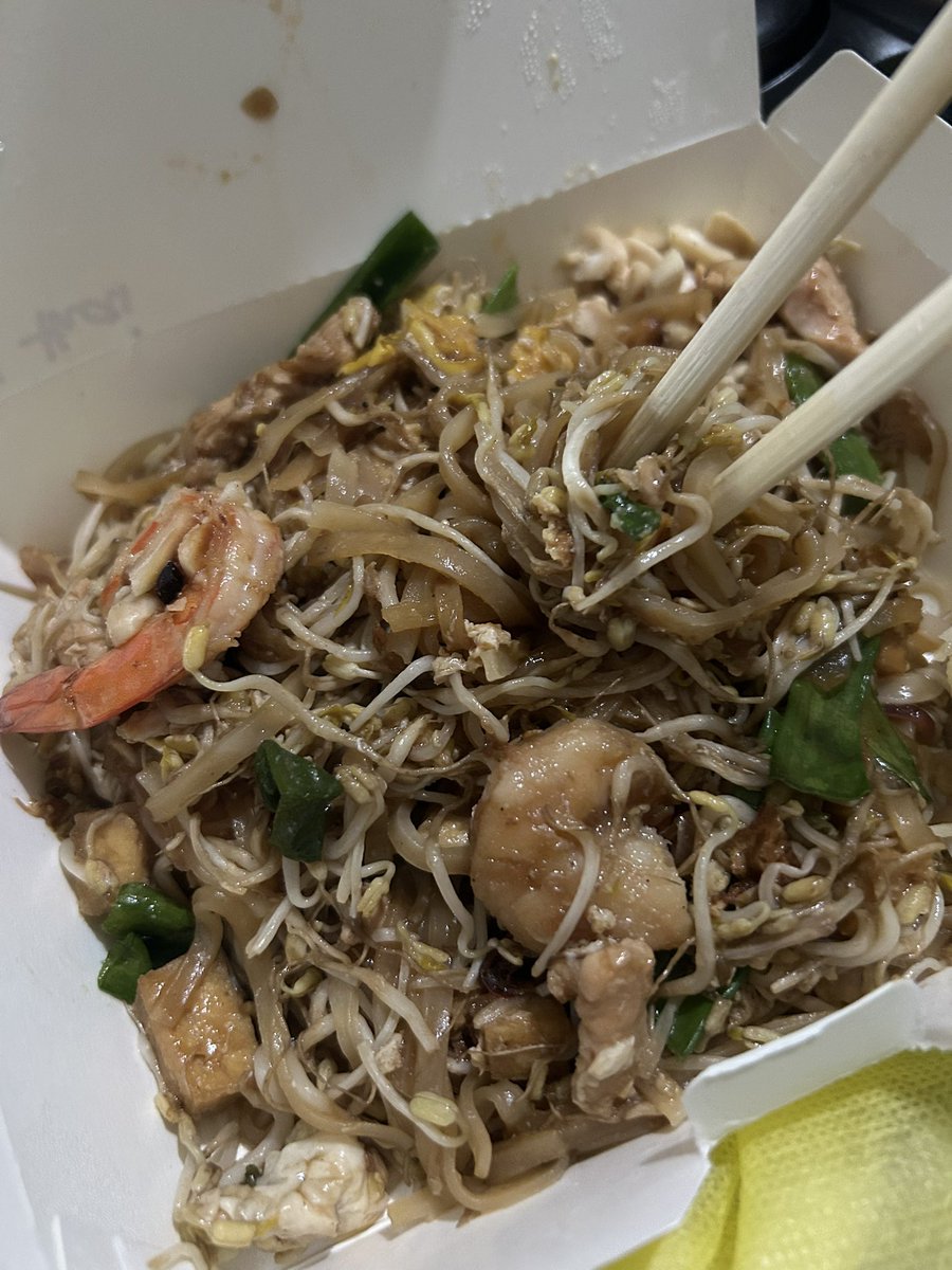 local thai takeaway place gives me massive servings of food because i am a valued customer