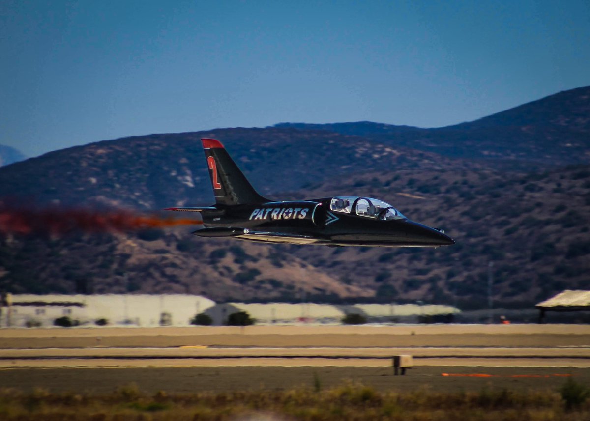 <a href="/coryelliott/">coryelliott</a> <a href="/OC_Scanner/">OC Scanner 🇺🇸 🇺🇸</a> Just for comparison purposes.

First photo: Canon 6D MkII | 150-600mm | 1/640, ISO 100, f6.3 @ 562mm | Pacific Airshow

Second phone: Canon T3 | 75-300mm | 1/1000, ISO 100, f5.6 @ 300mm | Miramar 2017