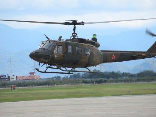 gajfes's tweet photo. ［見どころ紹介］山形空港を常駐基地とする３種のヘリコプターが、迫力の訓練を皆さんの目の前で披露！

9:20頃〜9:40頃、県警航空隊
12:50頃〜13:10頃、消防防災航空隊
14:00頃〜14:20頃、陸上自衛隊

※天候や緊急出動で変更する場合があります。 https://t.co/lT64UHzijF