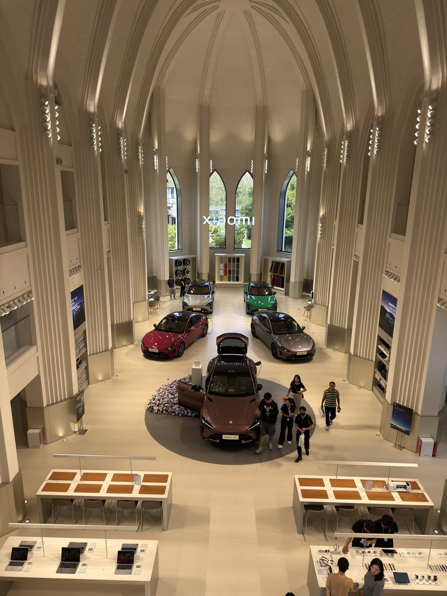 小！米！圣！殿！