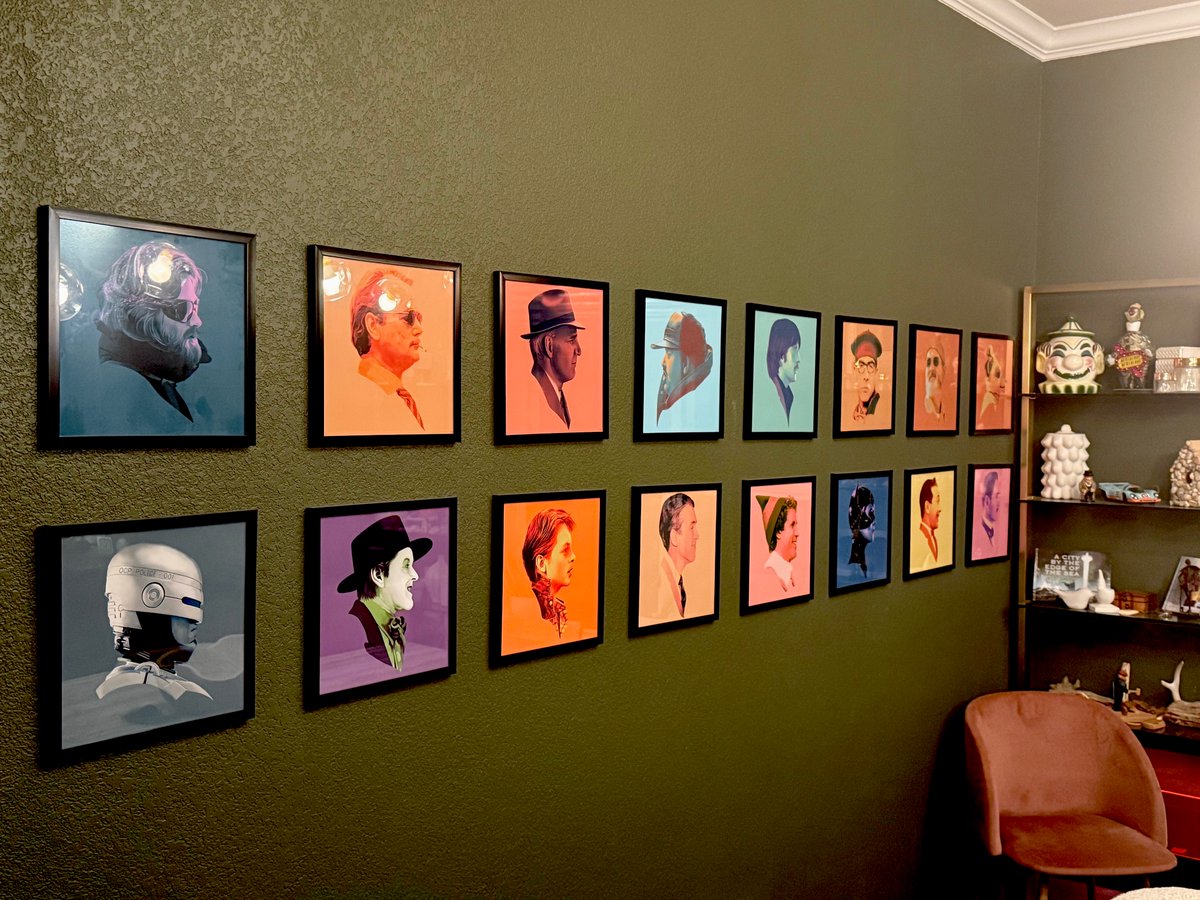 ParkerFrance76's tweet image. @DRandallArt BIG love dude. My family dining area.